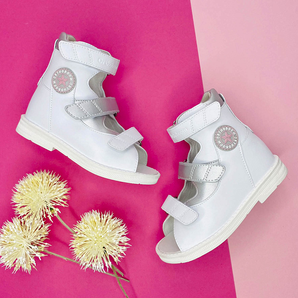 Детские сандалии Orthoboom 71597-33 белый с серебром